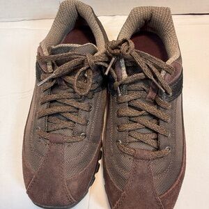 Women’s Easy Spirit EasyTrax Esnambu Explore 24 walking/hiking shoe